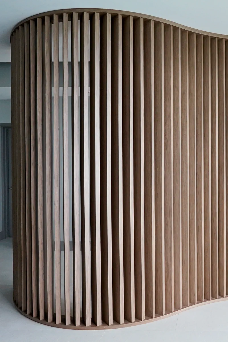 Miami custom carpenter team specializing in millwork and curved installations